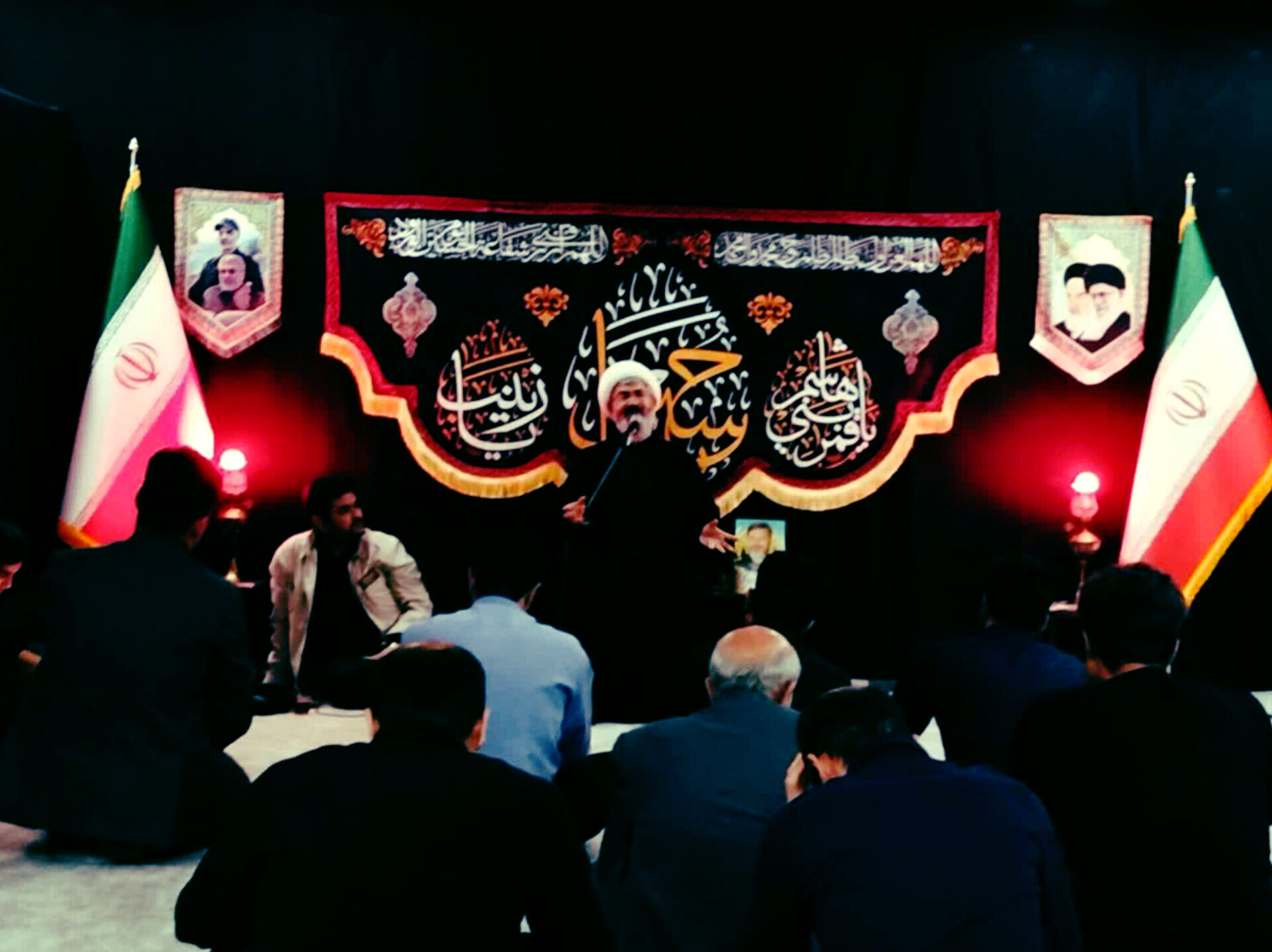 امام جمعه کاشمر در جمع عزاداران خانگی