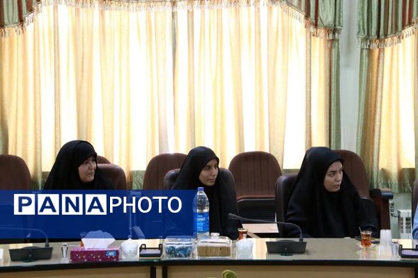 اعزام نخستین گروه فرهنگیان و دانش‌آموزان داوطلب سمنان جهت همکاری در موکب اربعین حسینی