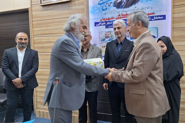 برگزاری نشست تخصصی شاعران و نویسندگان ملاردی 