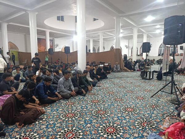 مراسم اعتکاف دانش‌آموزی در مسجد نور سندرک
