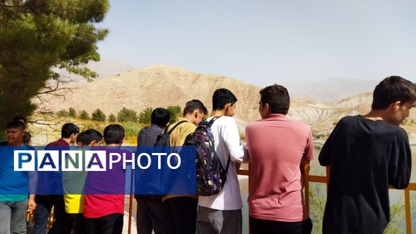 بازدید دانش آموزان پایه دهم دبیرستان شاهد ابوذر غفاری از سد اردوگاه باغرود 