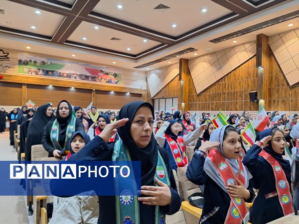 جشن یاوران انقلاب در تربت حیدریه 