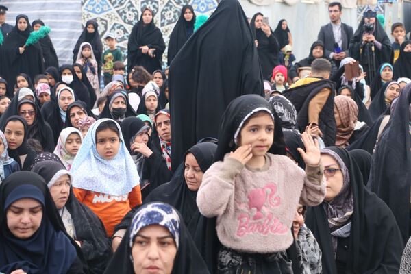 مراسم جشن روزه اولی‌ها در حرم حضرت زینب (س) خواهر امام رضا(ع)