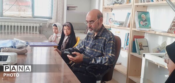 هم اندیشی دختران خبرنگاردر کانون لقمان کاشمر