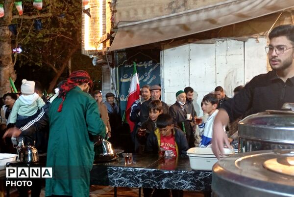 موکب چایخانه در حسینیه امام خمینی(ره) نیشابور