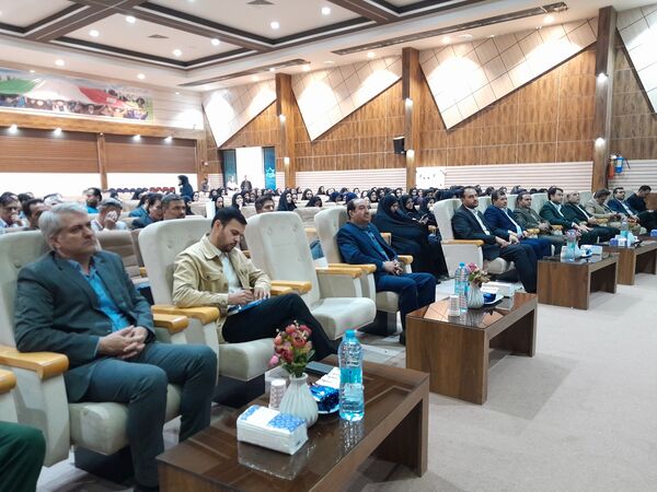  نشست دانش‌افزایی مدیران و معاونان پرورشی مدارس شهرستان تربت حیدریه 