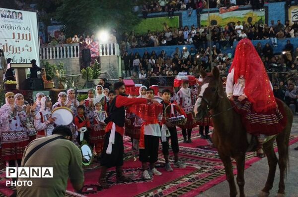 اولین جشنواره سیب در شیروان