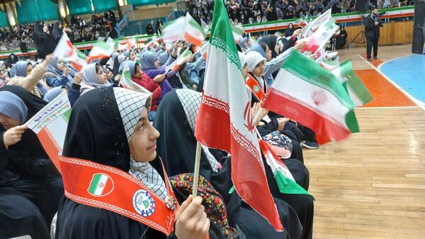 همایش دختران حاج قاسم در قم