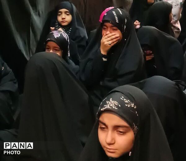 مراسم سوگواری شهادت حضرت رقیه(س) و بزرگداشت امام شهید در قم