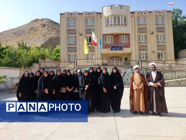 دوره توانمند سازی دانشجویان فعال توسط نهاد نمایندگی مقام معظم رهبری دانشگاه فرهنگیان خراسان شمالی