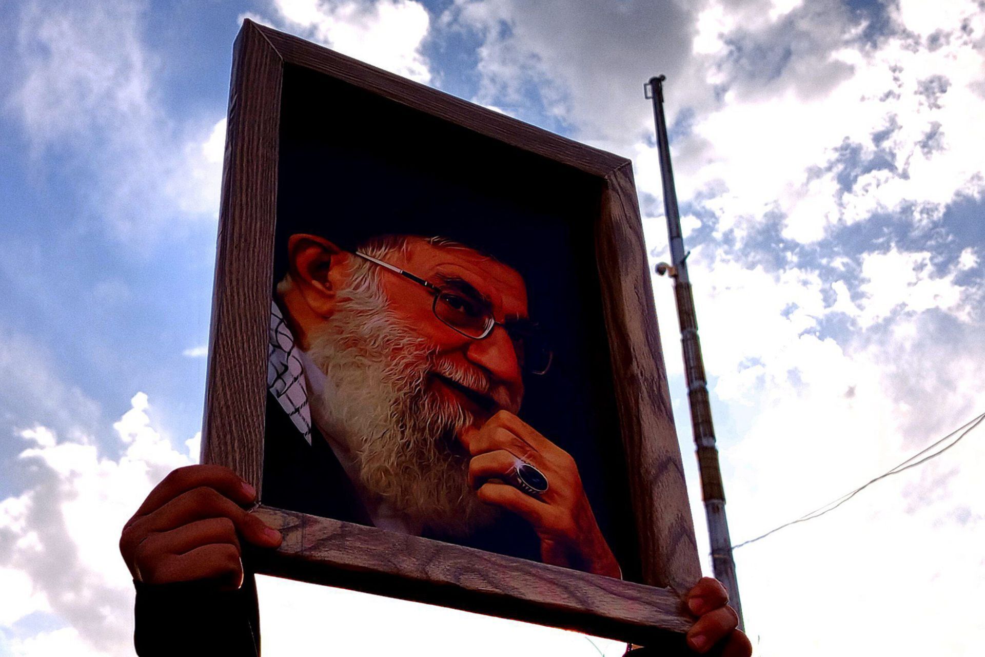 جنگ علیه ایران را متوقف کنید