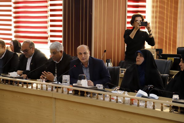 آغاز به‌کار نشست مشترک مدیران مناطق با استاندار تهران 