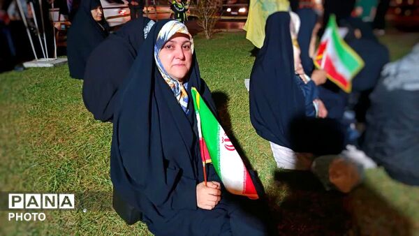 آیینه امید در اجتماعات مشهد