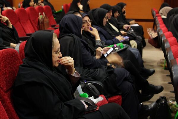 برگزاری جلسه قطبی مدیران مدارس شهرستان‌های استان تهران در بهارستان‌2