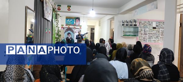 برگزاری جلسه انجمن اولیا و مربیان در دبستان هیات امنایی قرآنی مبین شیروان