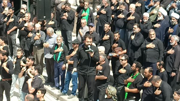 اقامه عزا و نوحه خوانی در صحن آستان مقدس حضرت سلطانعلی(ع) 