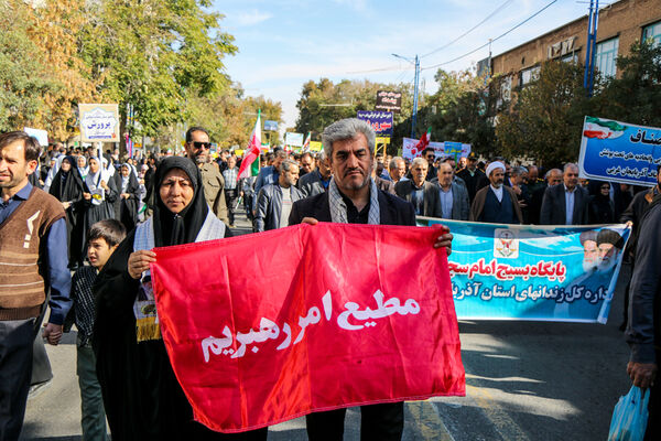 مراسم راهپیمایی ۱۳ آبان در ارومیه