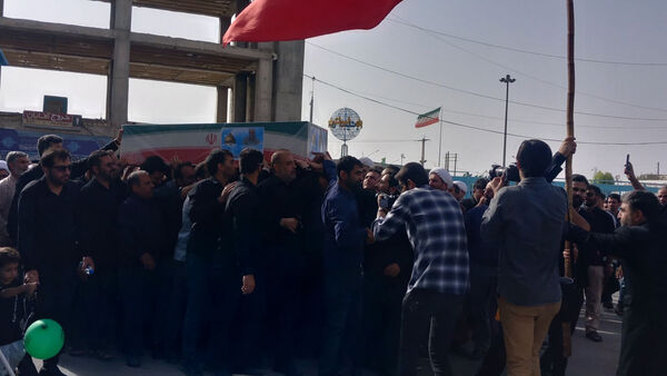 خاکسپاری شهید «اسماعیل شاکری» در مسجد جمکران