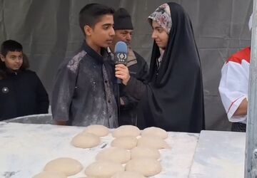 عشقی که مانند آهنربا کوچک و بزرگ را جذب می کند 