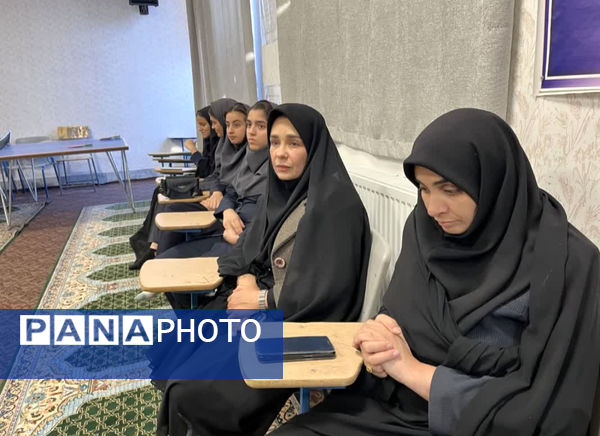 برگزاری انتخابات شورای دانش‌آموزی منطقه‌ای در خاتم