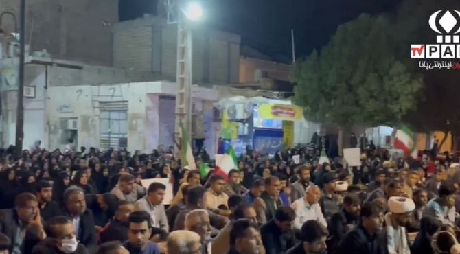 شب سی ام تجمع مردم شهرستان قلعه گنج