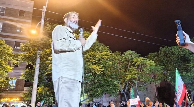 وحدت و همبستگی رمز  پیروزی در برابر دشمنان است