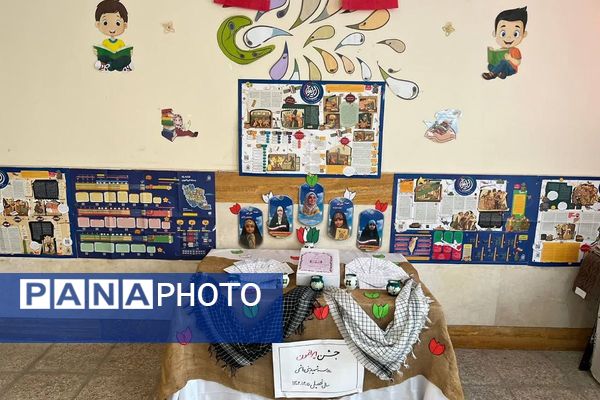  آیین گرامیداشت انقلاب اسلامی در مدارس رباط‌کریم