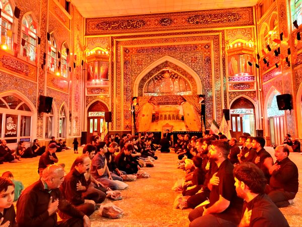 عزاداری شب یازدهم ماه محرم در تکیه ابوالفضلی 