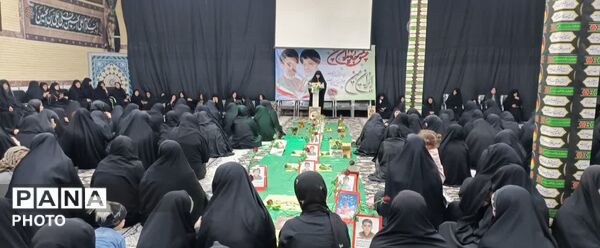 مراسم چهلمین روز شهادت رهبر انقلاب در لالجین برگزار شد