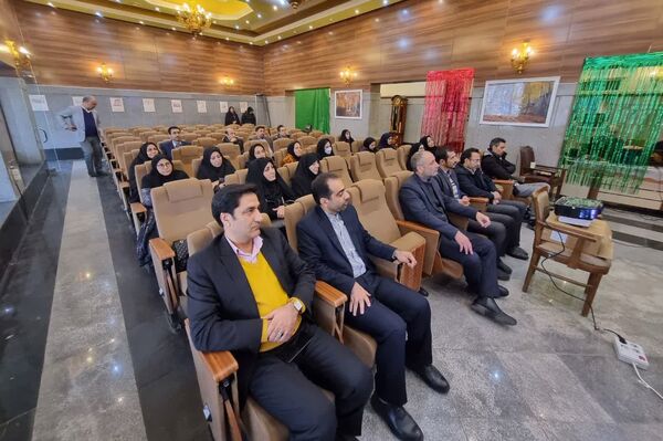 آیین اختتامیه دهمین دوره جشنواره نوجوان خوارزمی در طرقبه شاندیز