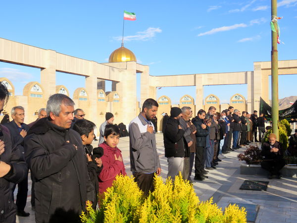 اجتماع و دسته روی عزاداران علوی در شهر درق برگزار شد