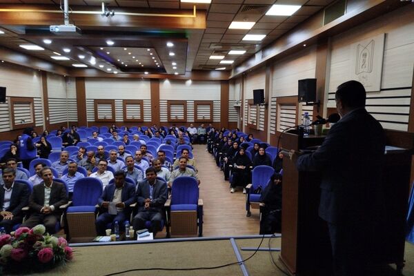 نشست مدیران آموزش و پرورش شهرستان بناب با محوریت آغاز سال تحصیلی جدید