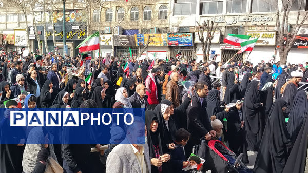 ۲۲بهمن مشتی به دهان دشمن