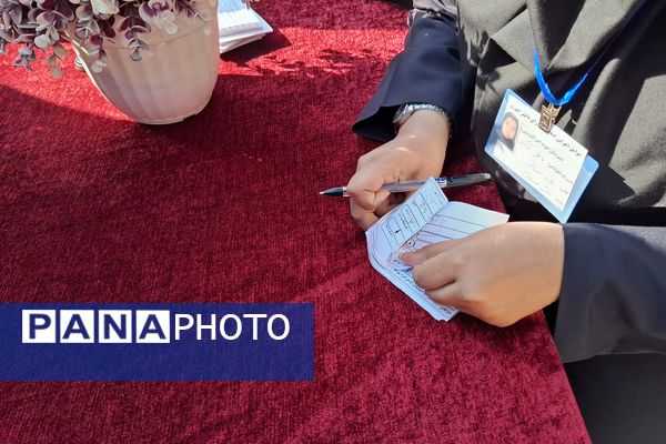 مدرسه امیر المومنین ورامین میزبان انتخابات متمرکز شورای دانش آموزی