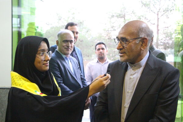 تقدیری از جنس آزادگی و سرافزاری 