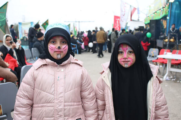جلوه های حضور خادمان نوجوان در شادپیمایی مسجد جمکران