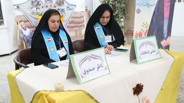 دانش‌آموزان اهوازی پای صندوق رأی؛ تمرینی برای مسئولیت‌پذیری و مردم‌سالاری