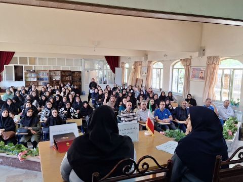 حضور ۴۰۰ والدین در نشست‌های آموزشی و توجیهی آغاز سال تحصیلی