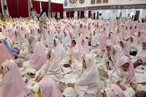جشن تکلیف دانش‌آموزان دختر شهرستان بویراحمد