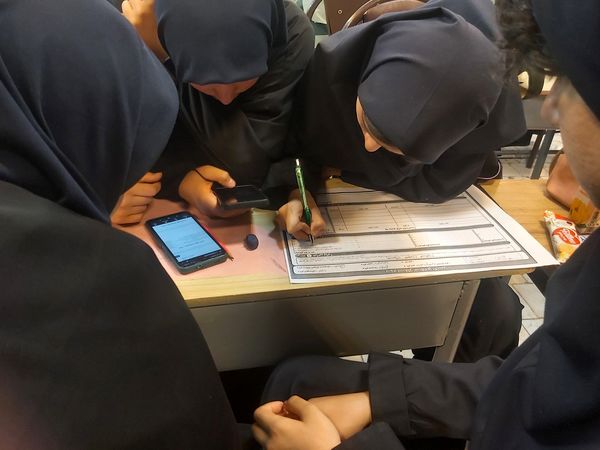 مسابقه بزرگ لیگ دانش آموزی جت مدارس منطقه ۵ تهران