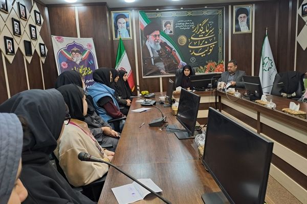 شورای دانش آموزی در ترویج  فرهنگ تعامل و مسئولیت پذیری نقش مهمی دارد