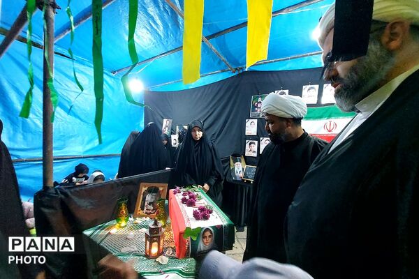 گرامیداشت چهلمین روز شهادت رهبر شهید و دانش‌آموزان میناب در باقرشهر 