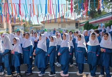  آیین بازگشایی مدارس در دبستان هیات امنایی حضرت رقیه(س)