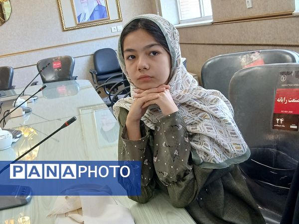 مراسم تجلیل از دانش آموز خبرنگاران پانا ناحیه پنج مشهد 