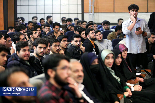 مراسم  گرامیداشت روز دانشجو در دانشگاه تربیت دبیر شهید رجایی