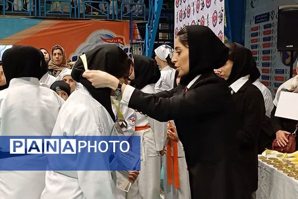 برگزاری مسابقات بانوان پرشین کیوکوشین قهرمانی استان تهران به میزبانی شهرستان ورامین 