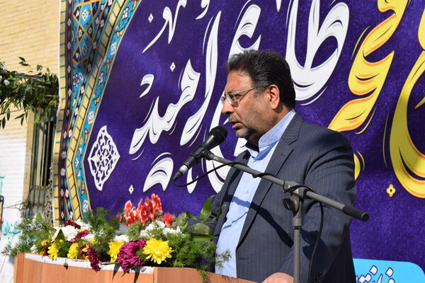 حضور پرشمار مسئولان آموزش و پرورش در جشن دهه فجر