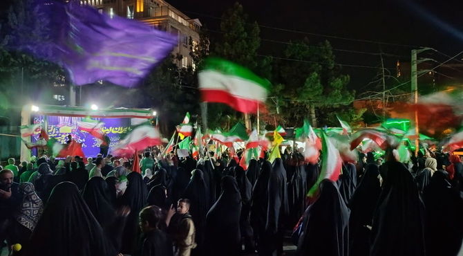 هر شب شوری تازه در رگ های وطن