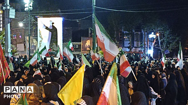 پنجاه و دوشب اقتدار،وفاداری وایستادگی