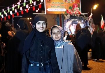 اجرای چالش «برای چه می‌جنگیم» در راهپیمایی